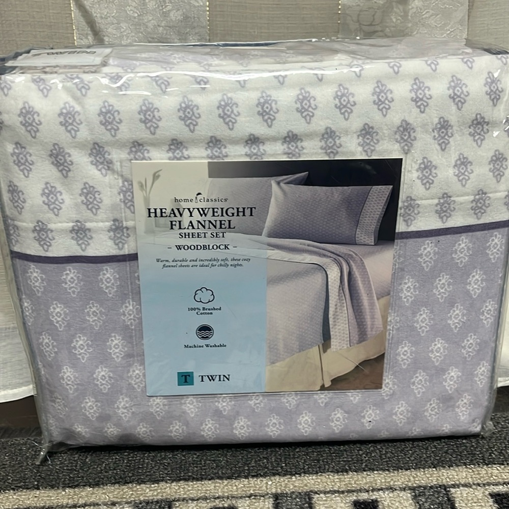NEW Home Classics 100% Cotton Heavyweight Flannel Woodblock Twin $59.99